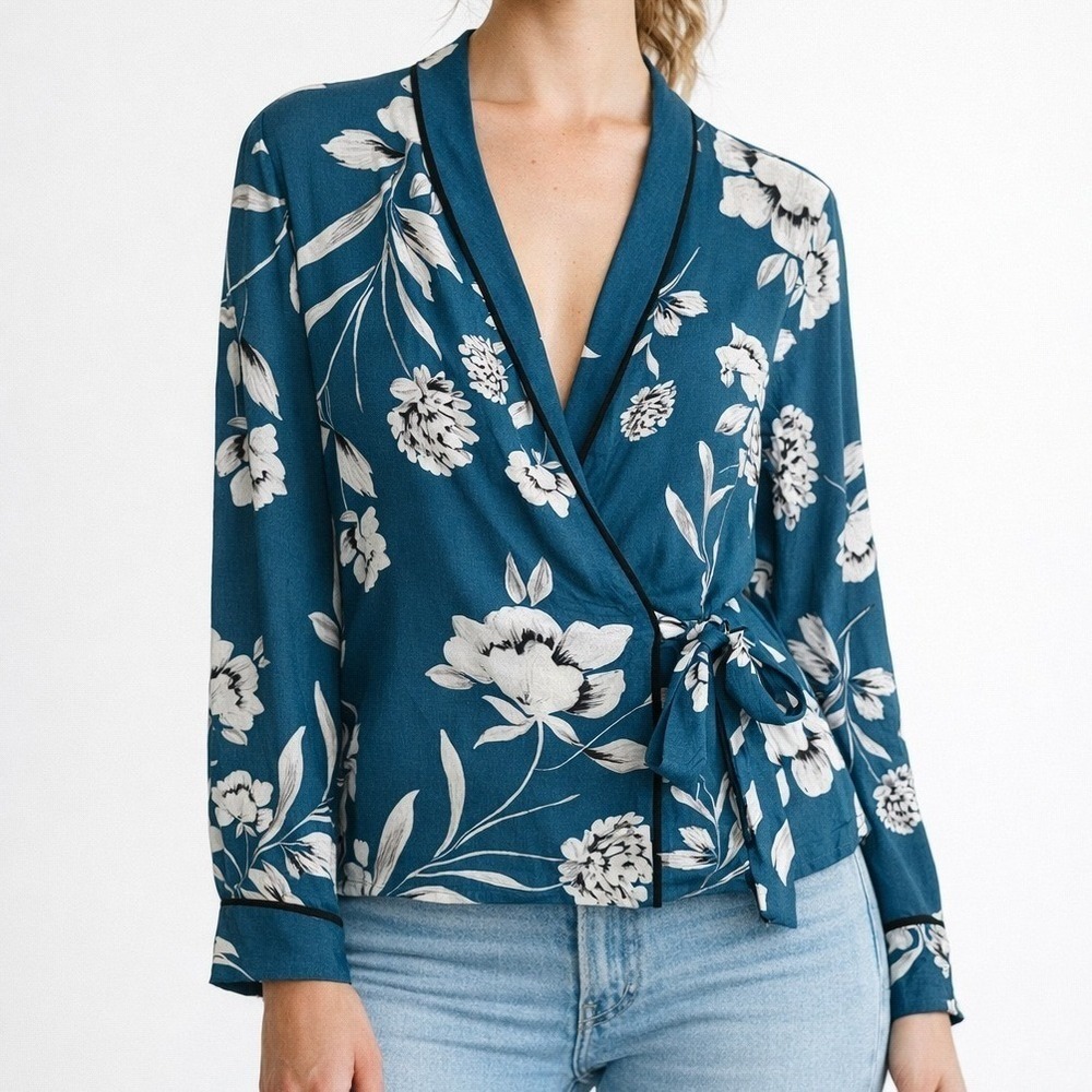 Yumi Kim Floral Wrap Top Size Large Teal Blue Romantic Boho Feminine Chic